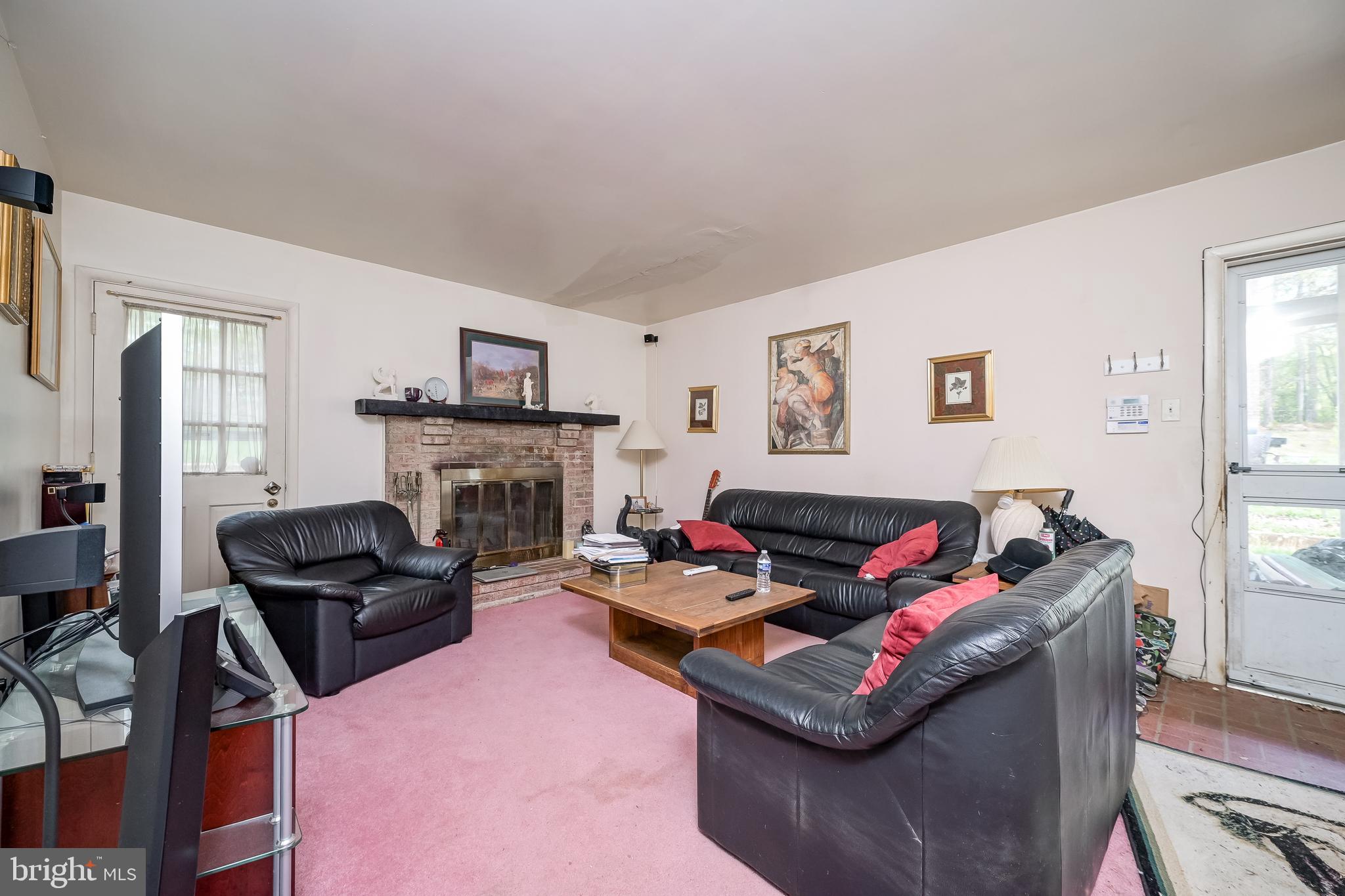 WOODLAWN TERRACE - Residential