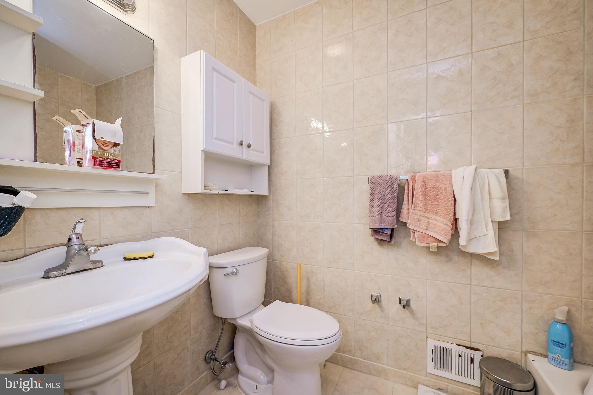 WOODLAWN TERRACE - Residential