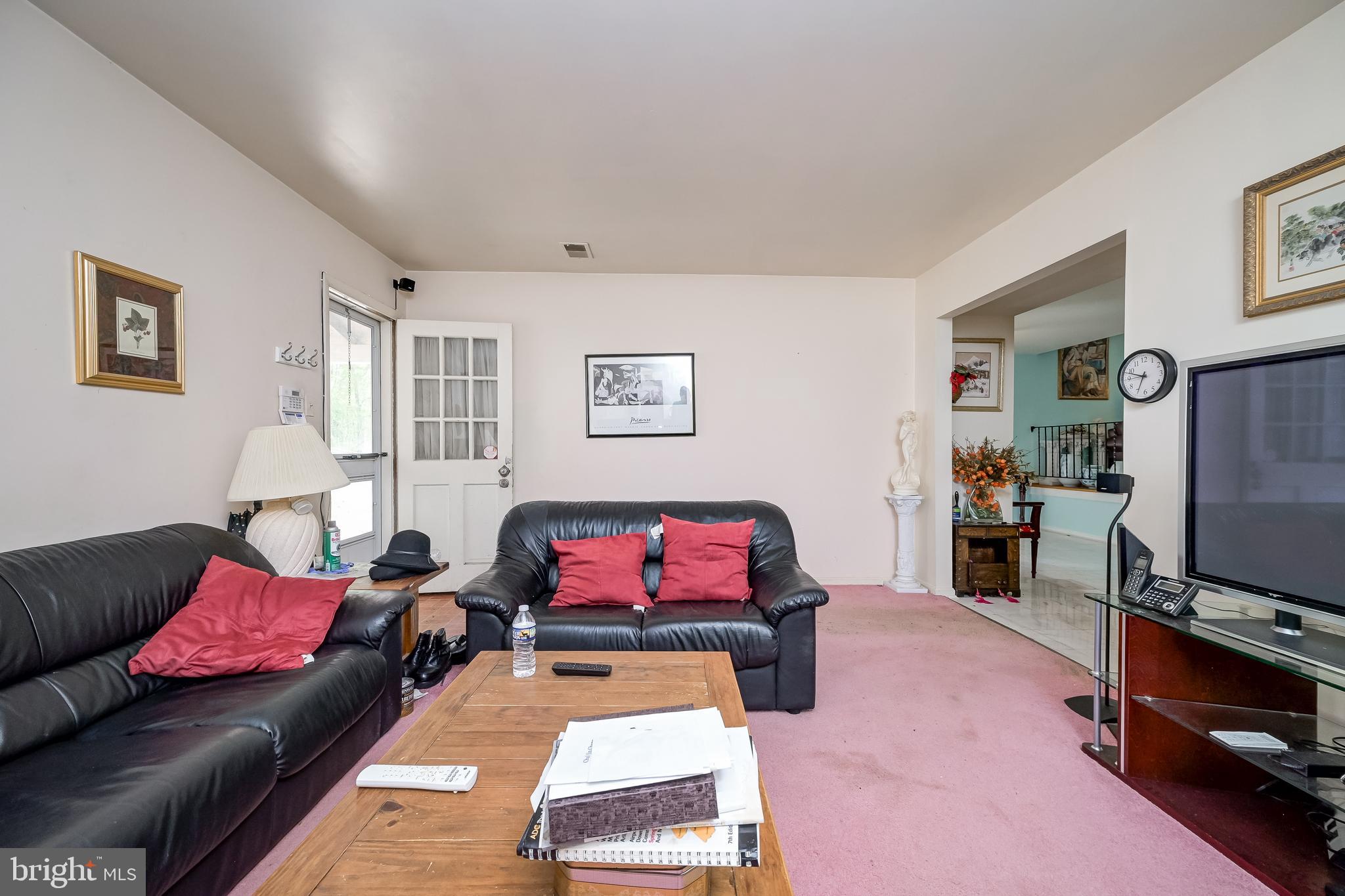 WOODLAWN TERRACE - Residential