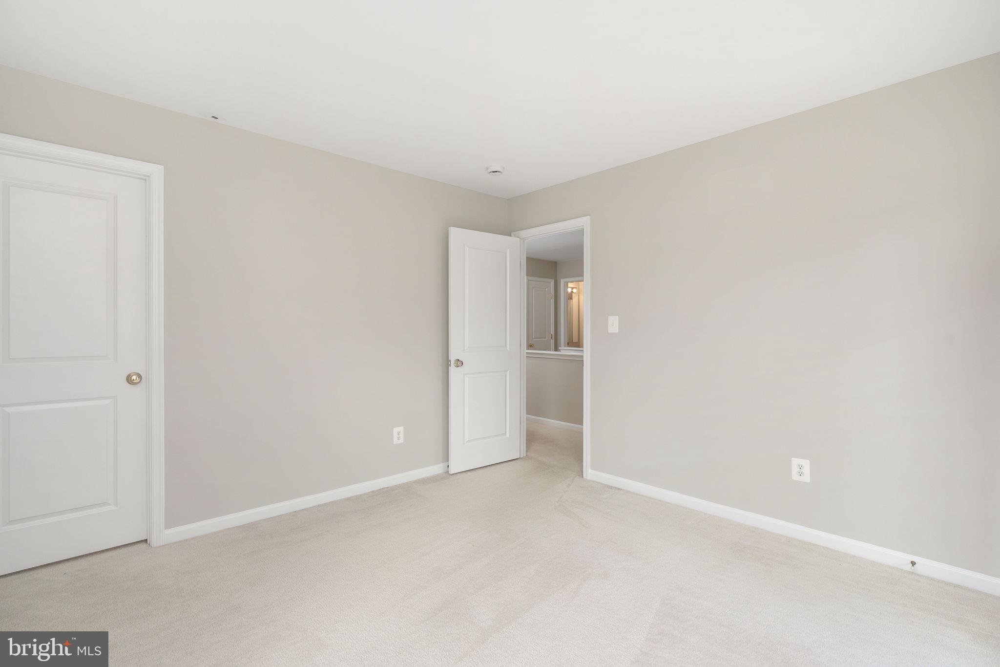 VICTORY LAKES - Residential