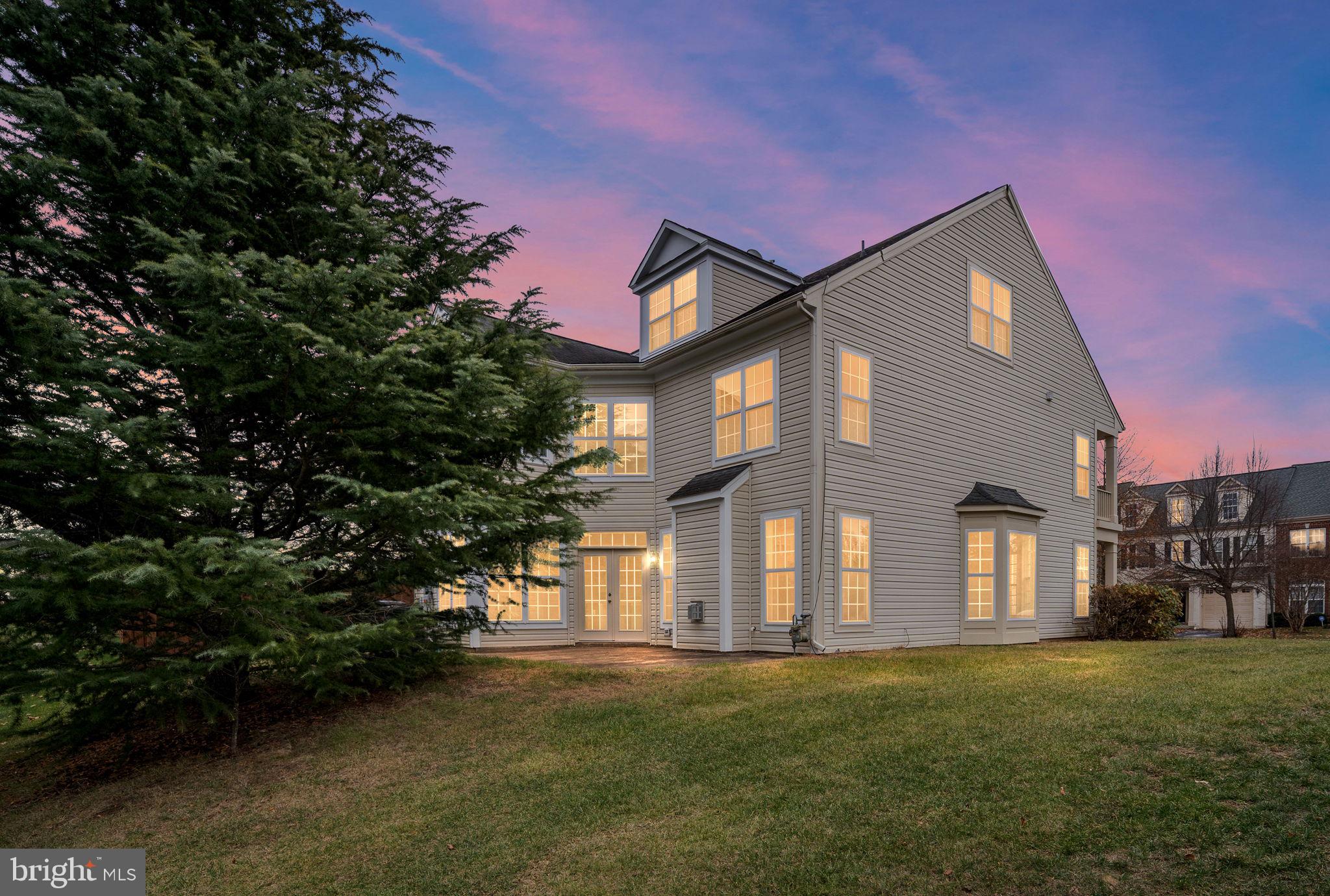 VICTORY LAKES - Residential