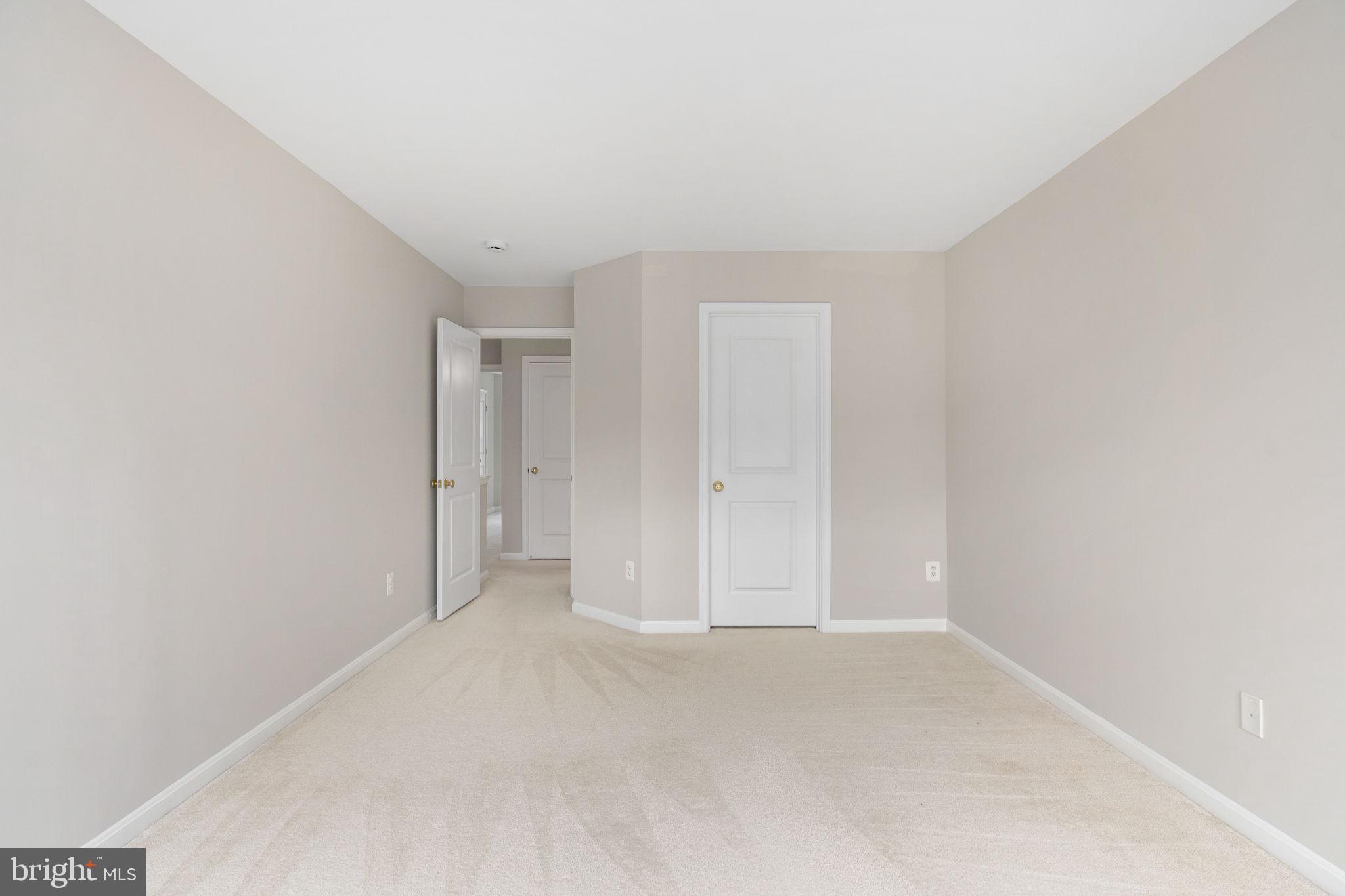 VICTORY LAKES - Residential