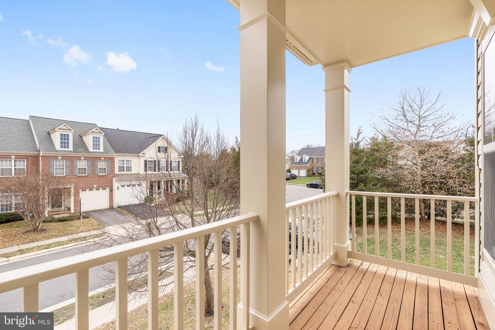 VICTORY LAKES - Residential