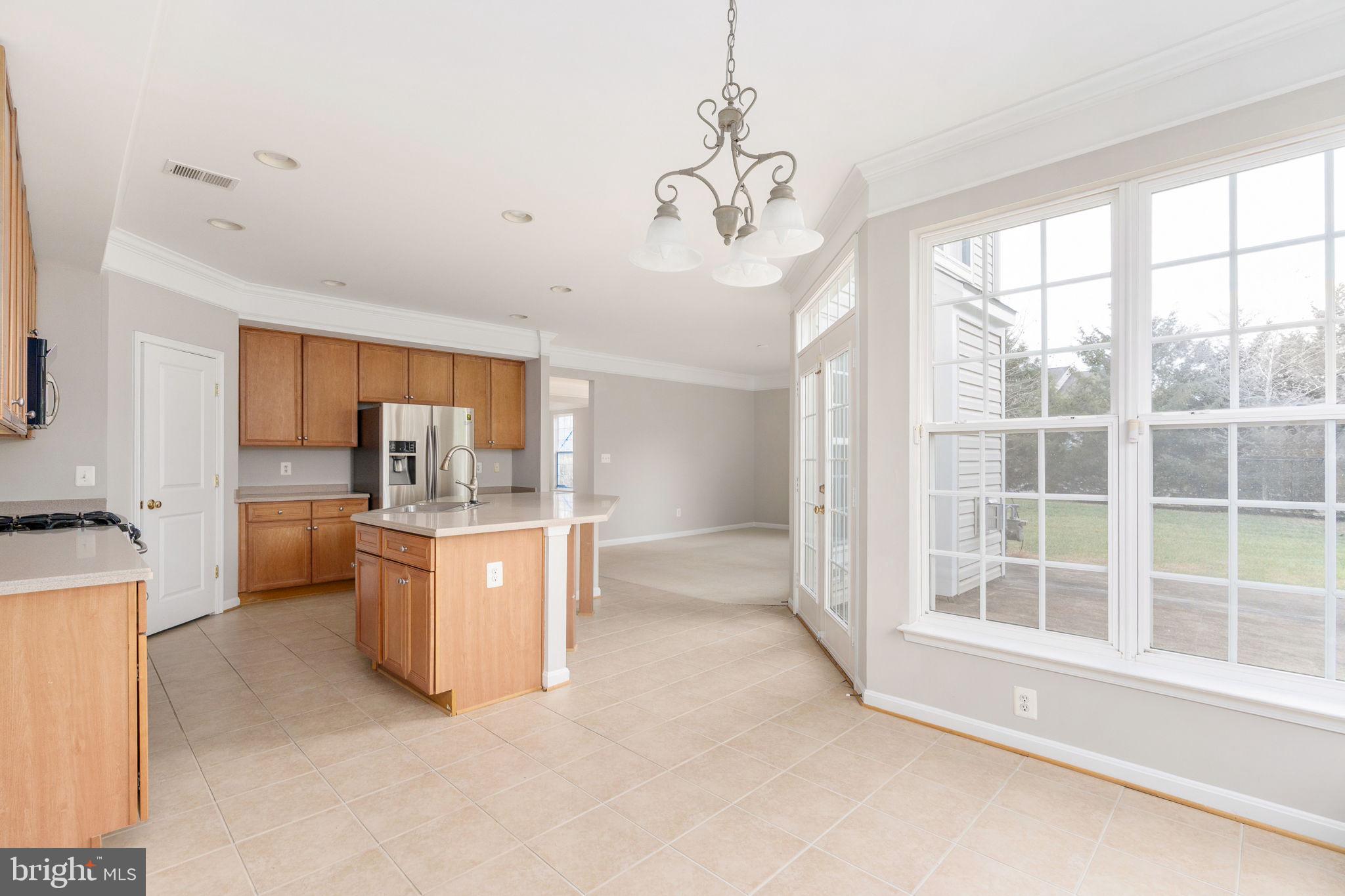 VICTORY LAKES - Residential