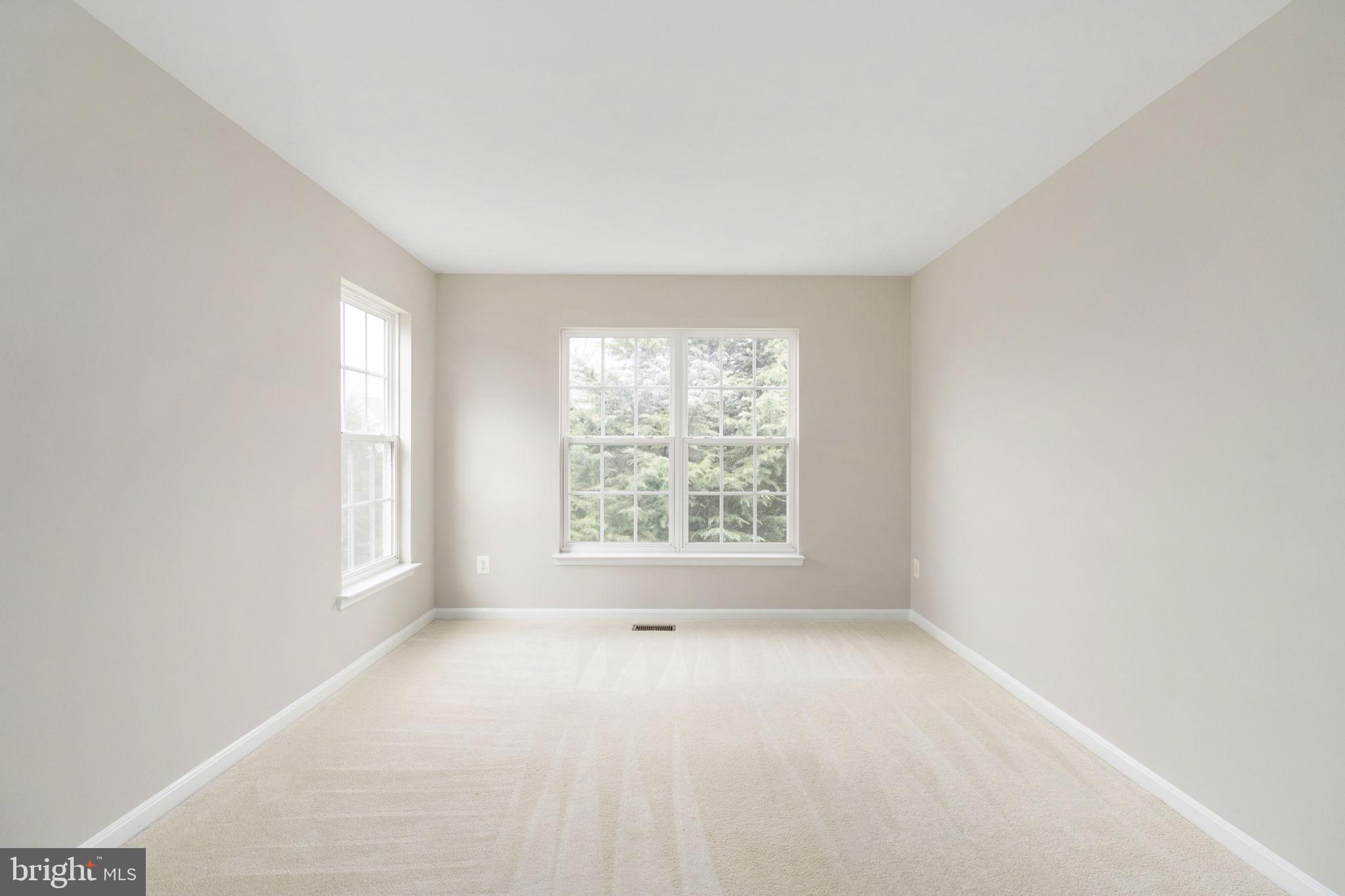 VICTORY LAKES - Residential