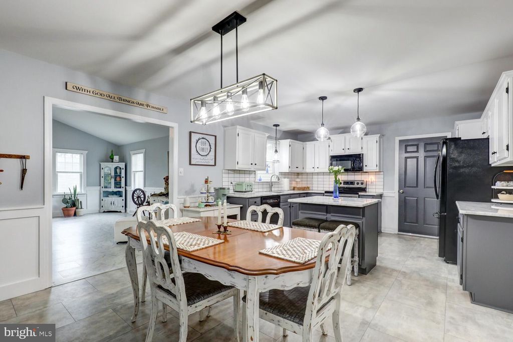 Photo of 1 Eric Road, RONKS, PA 17572 (MLS # PALA2067032)