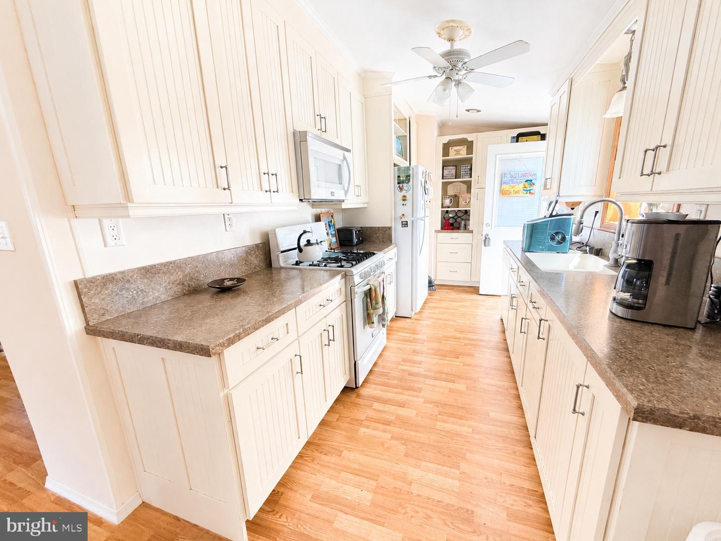 POTNETS BAYSIDE - Residential