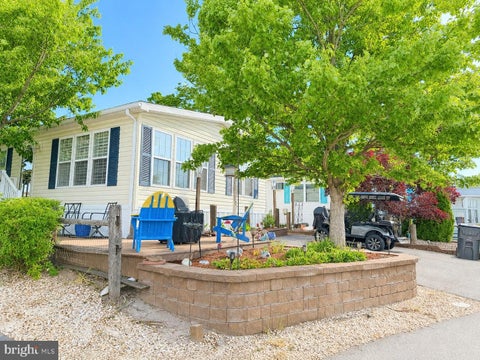 Mobile Home For Sale - 34189 Hillenwood Road #81<br/> MILLSBORO, DE 19966