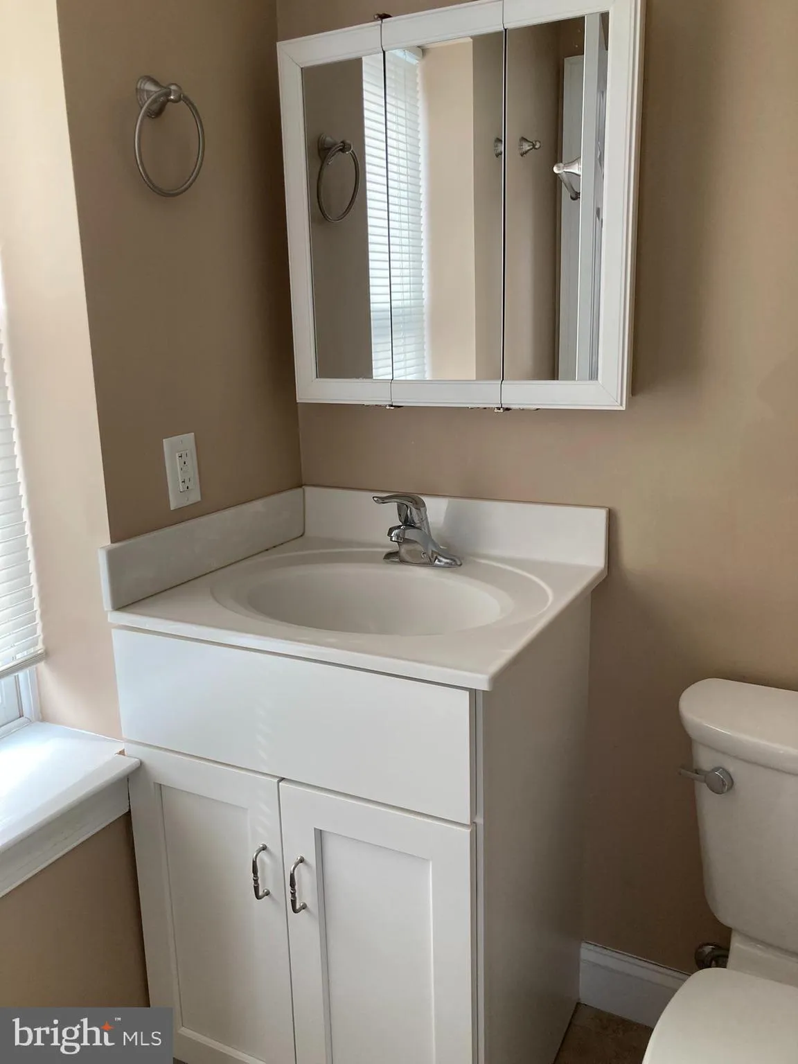 Hagerstown, Maryland 21740, United States, 2 Bedrooms Bedrooms, ,2 BathroomsBathrooms,Residential,Active,14513