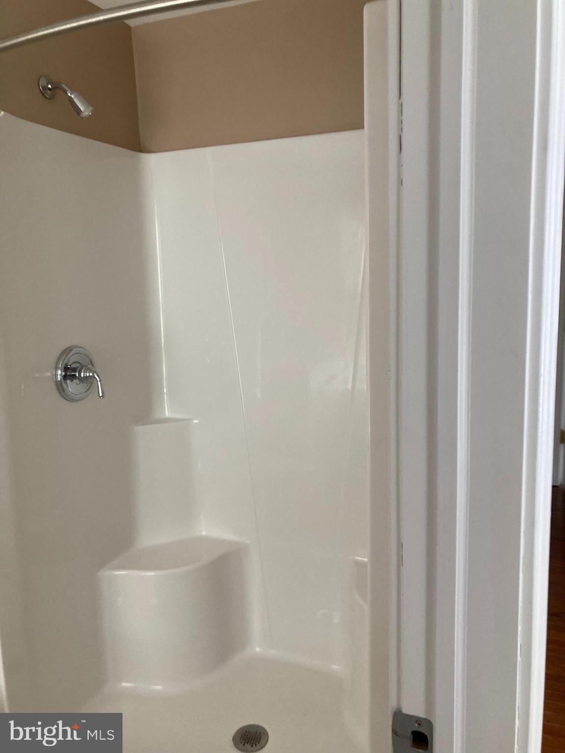 DOWNTOWN HAGERSTOWN - Residential Lease