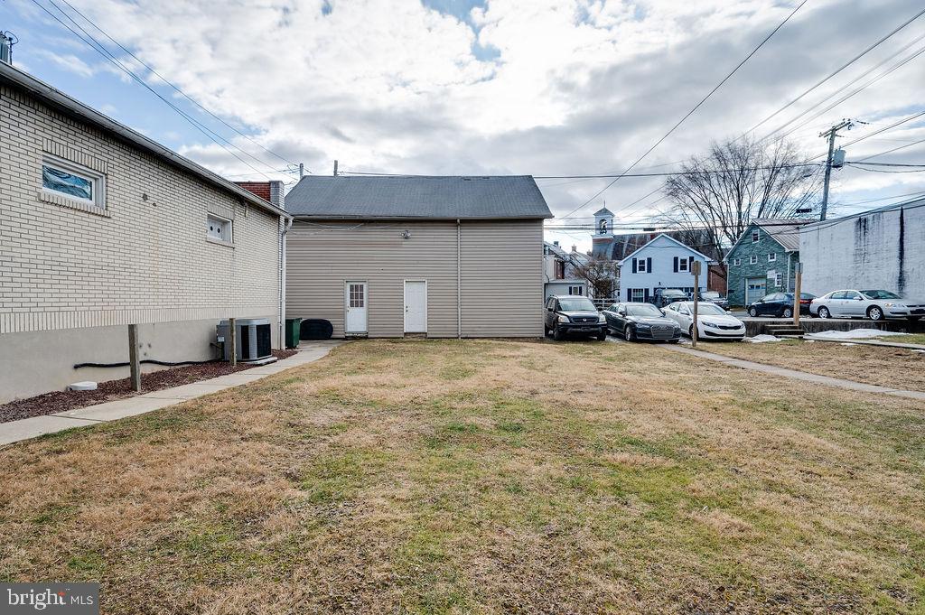 KUTZTOWN - Residential Lease