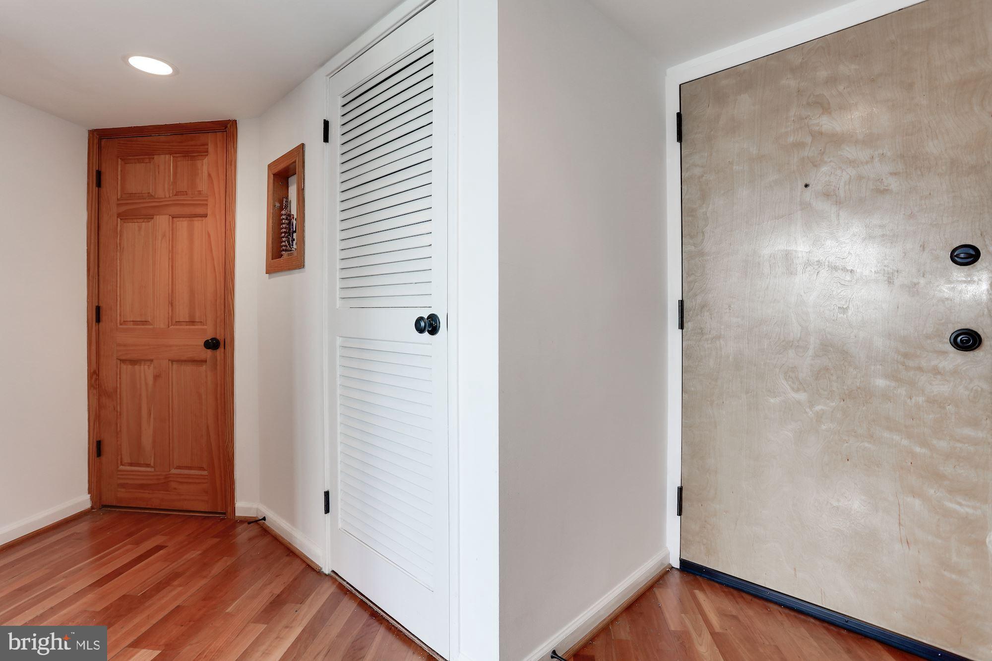 FOGGY BOTTOM - Residential Lease
