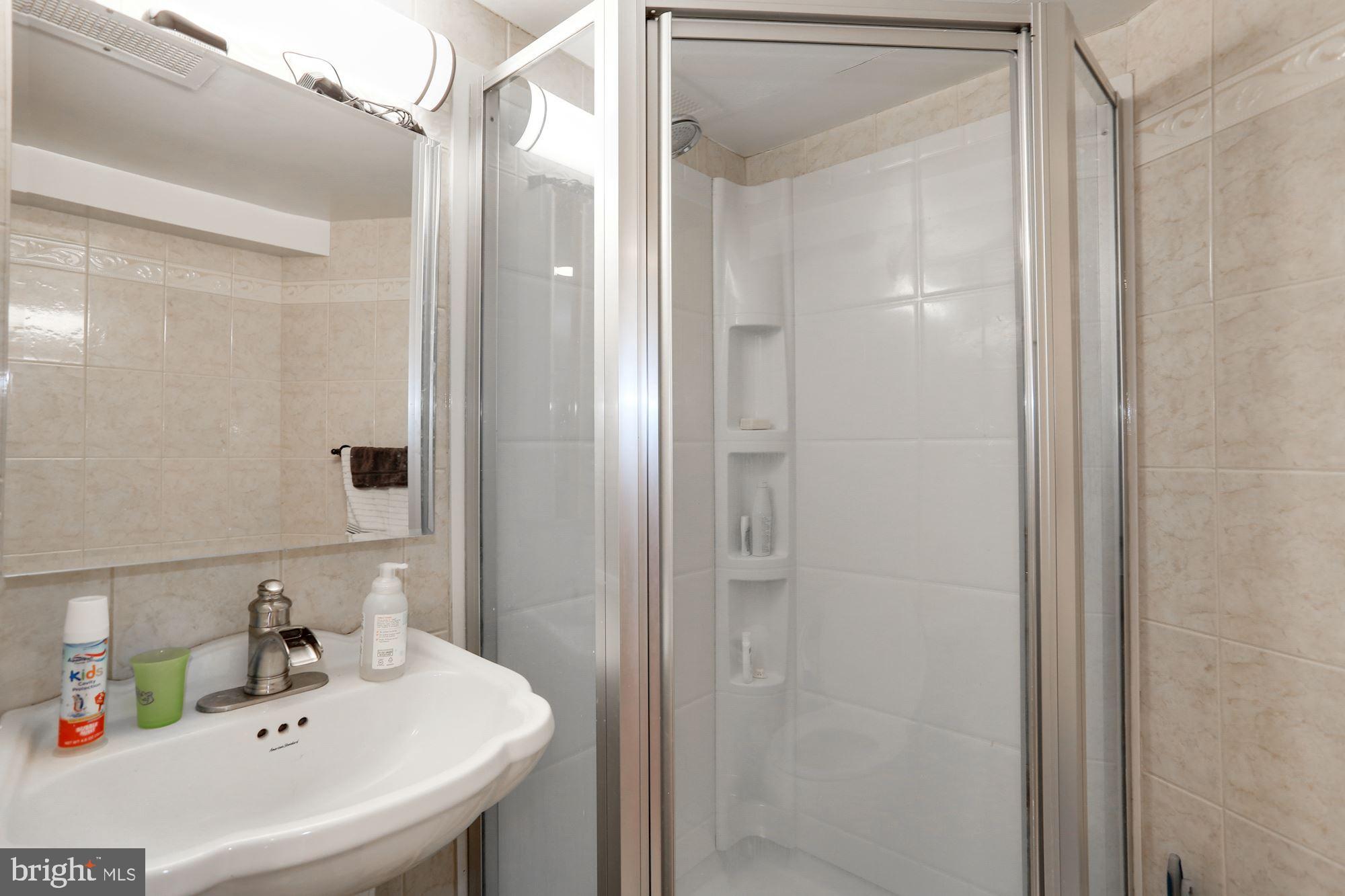 FOGGY BOTTOM - Residential Lease