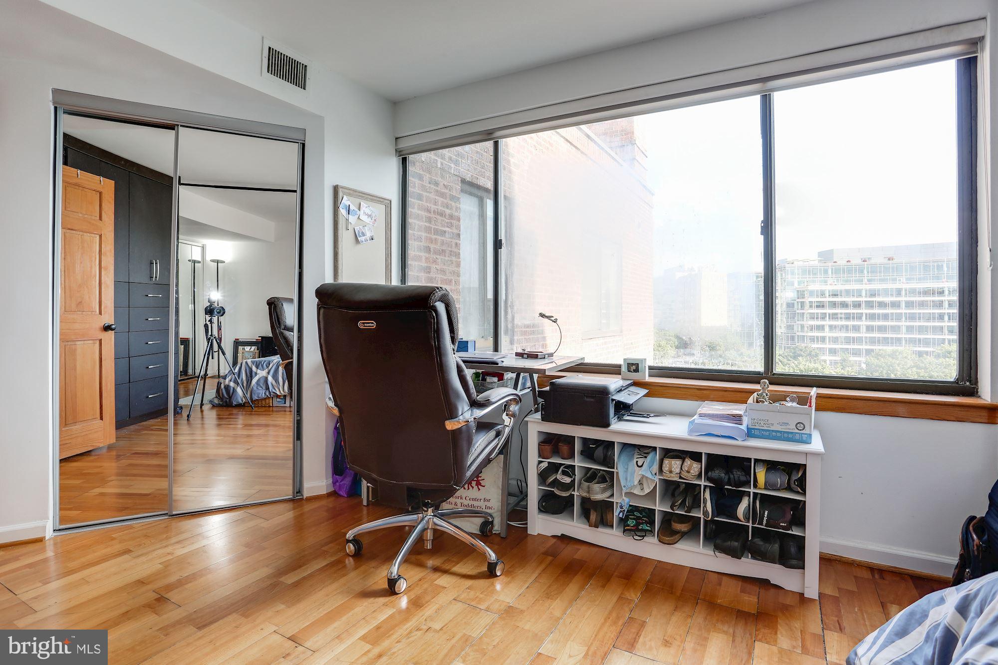 FOGGY BOTTOM - Residential Lease