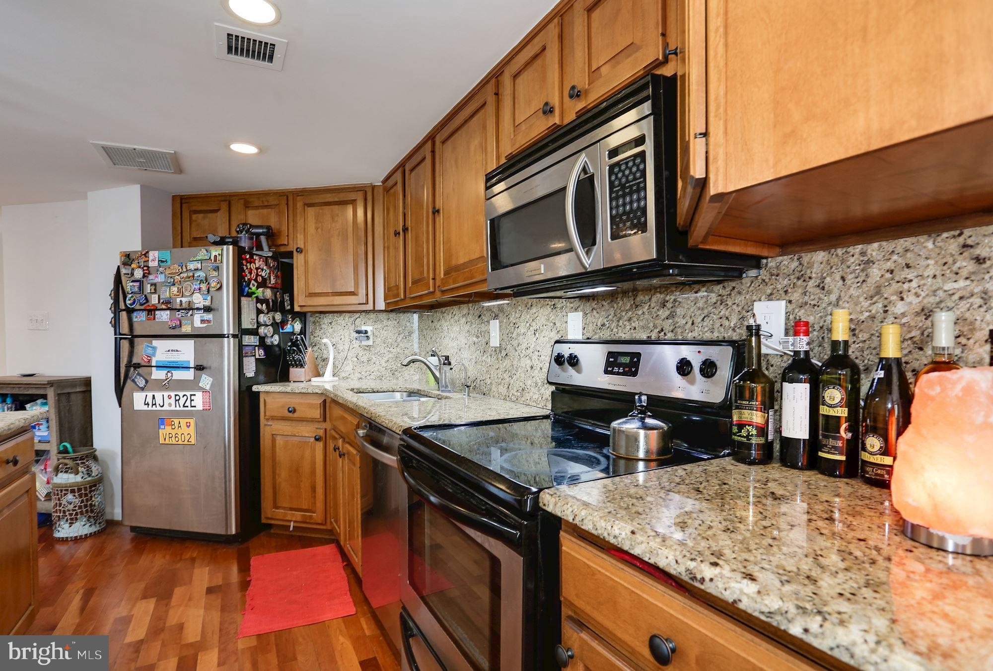 FOGGY BOTTOM - Residential Lease