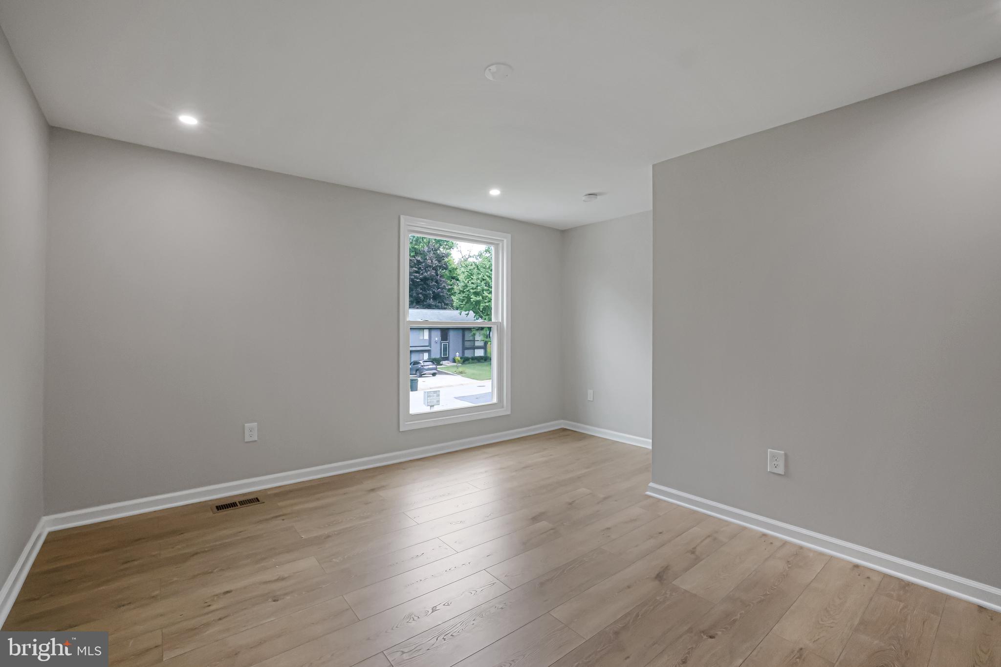 STEVENS FOREST - Residential