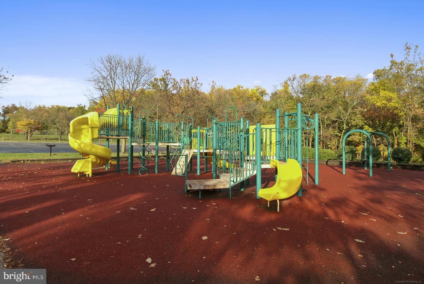 STEVENS FOREST - Residential