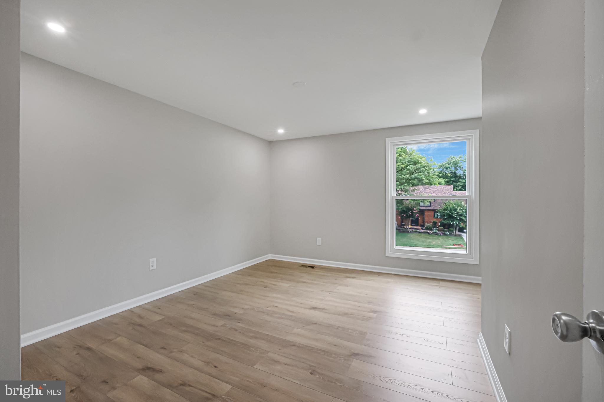 STEVENS FOREST - Residential