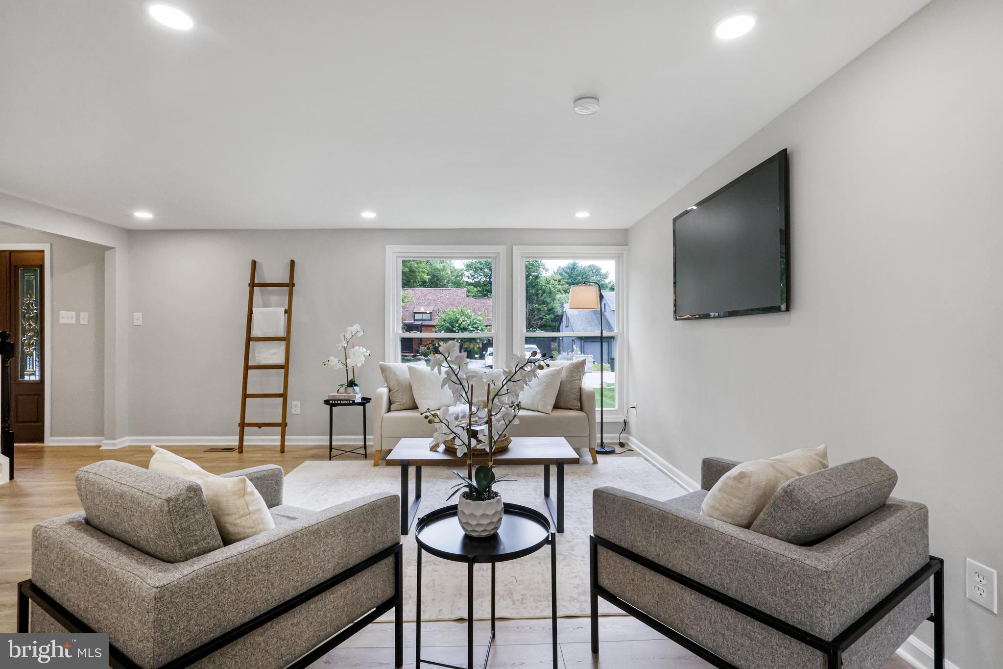 STEVENS FOREST - Residential