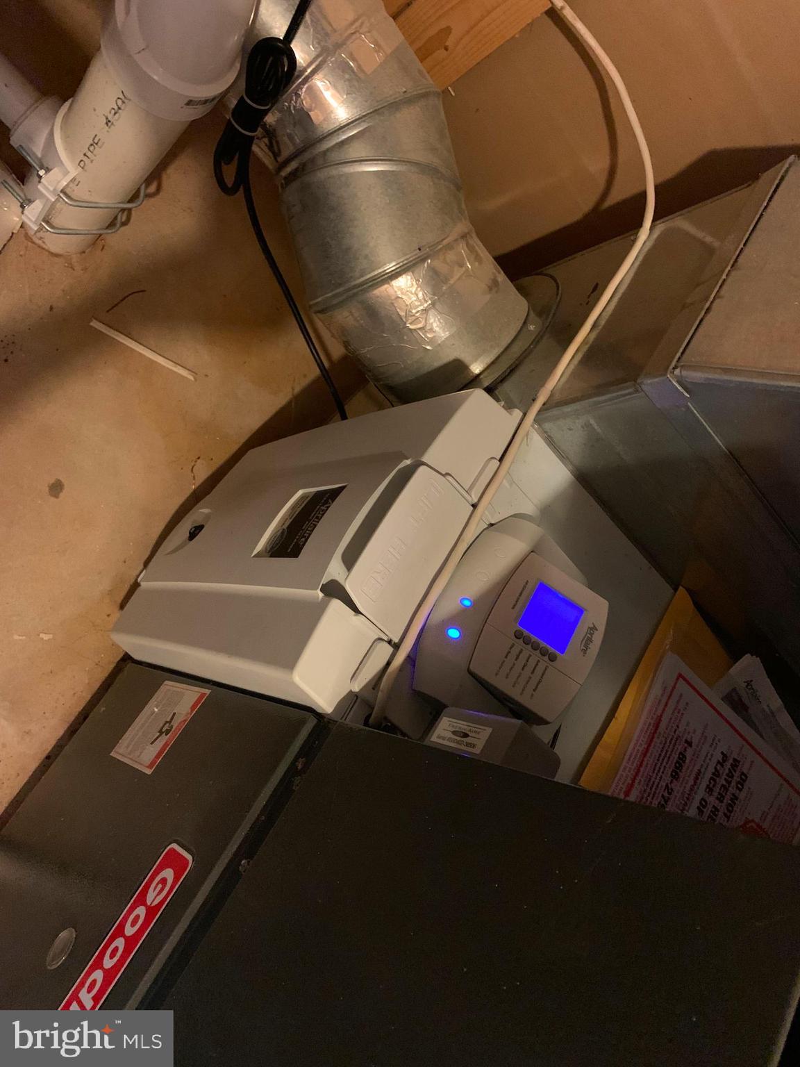 VILLAGES AT HAYMARKET - Residential