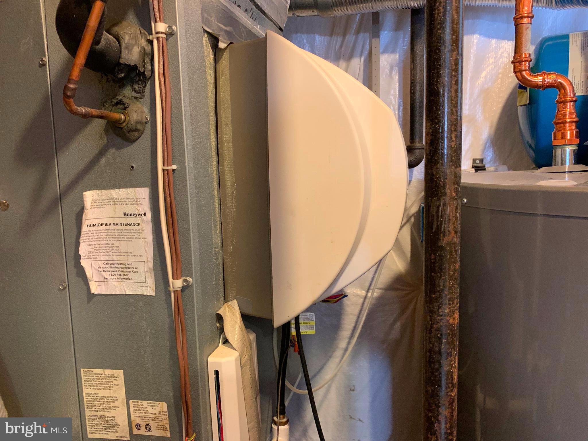 VILLAGES AT HAYMARKET - Residential