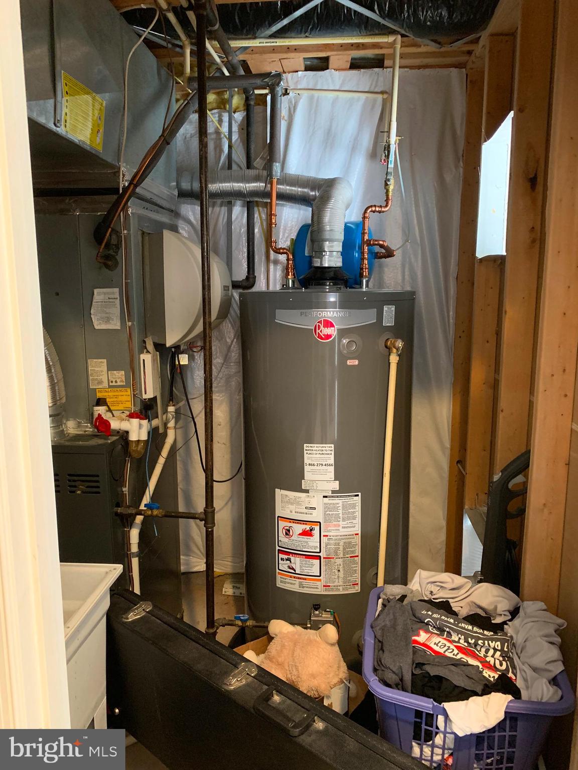 VILLAGES AT HAYMARKET - Residential