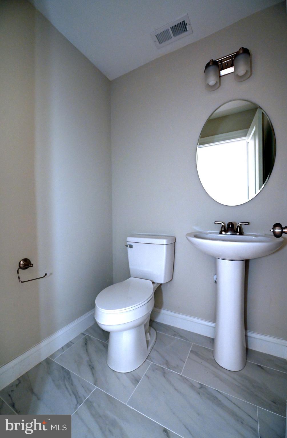 BROADWAY EAST - Residential