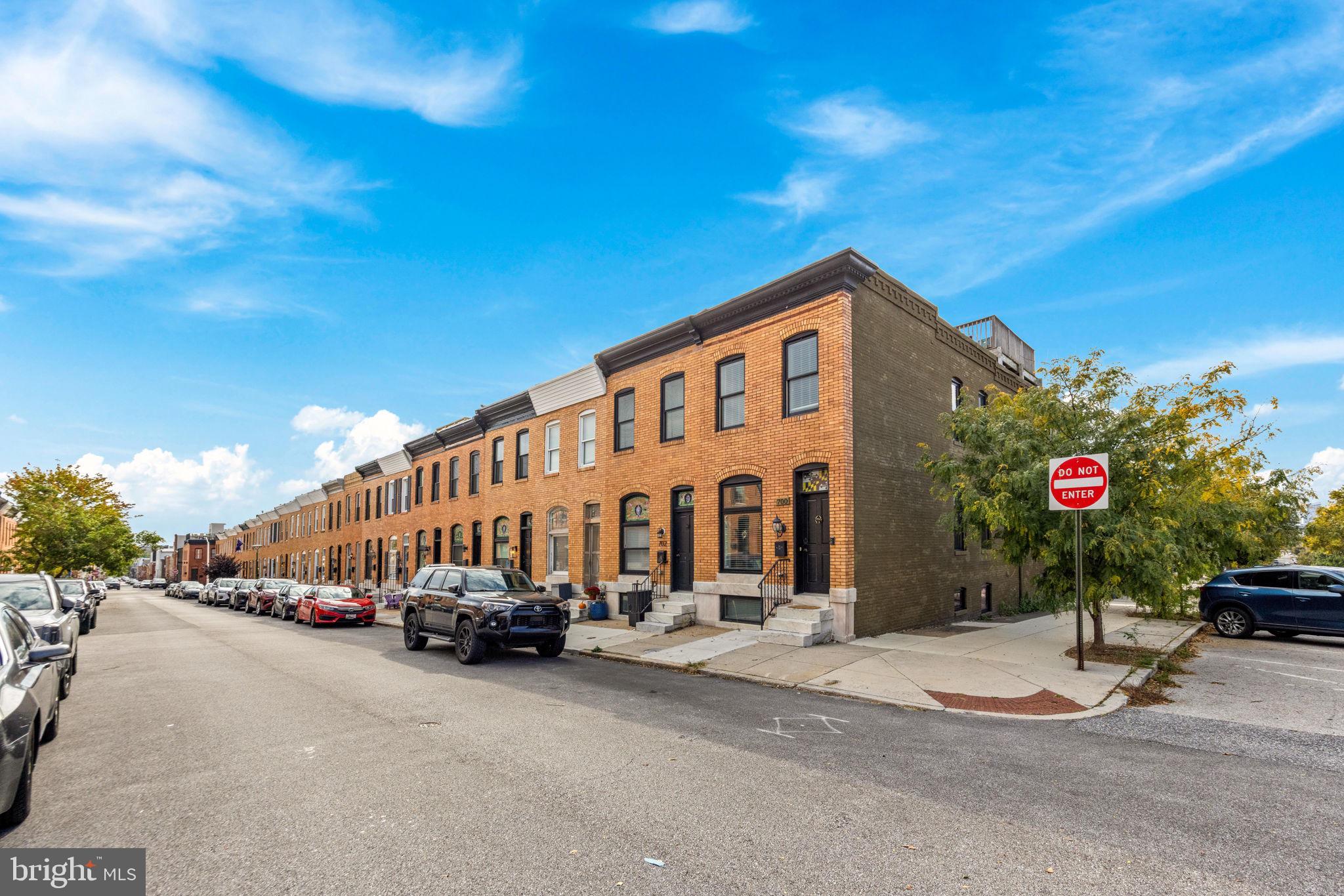 700 S CURLEY STREET