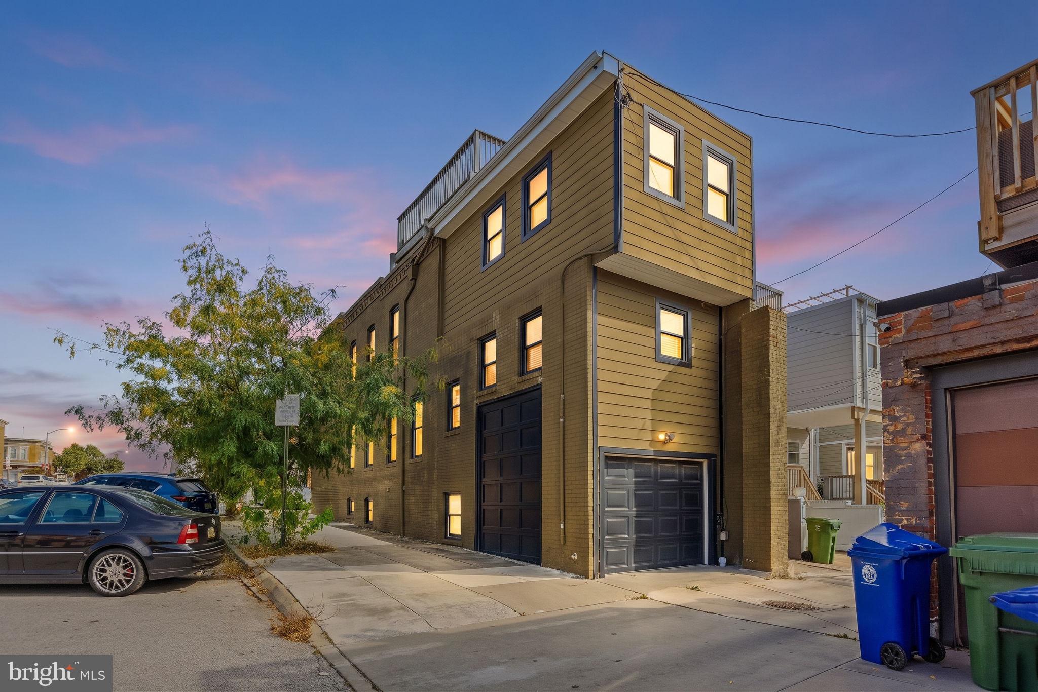 700 S CURLEY STREET