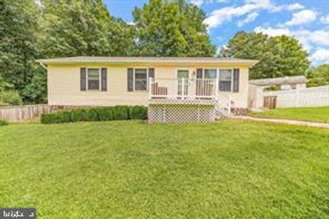 Photo of 41886 Stephen Young Court, HOLLYWOOD, MD 20636 (MLS # MDSM2027718) Photo of 41886 Stephen Young Court, HOLLYWOOD, MD 20636 (MLS # MDSM2027718)