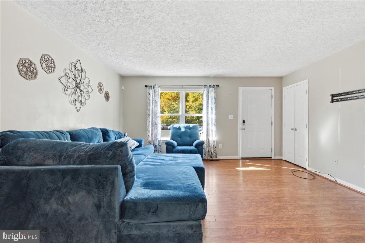 BARNES ESTATES - Residential