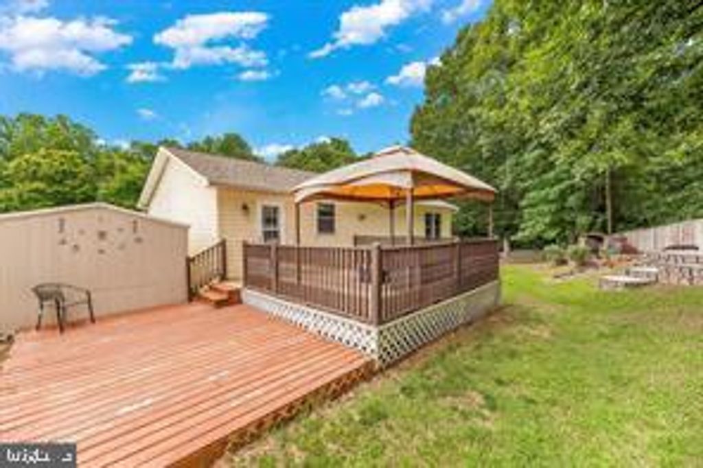 Photo of 41886 Stephen Young Court, HOLLYWOOD, MD 20636 (MLS # MDSM2027718)