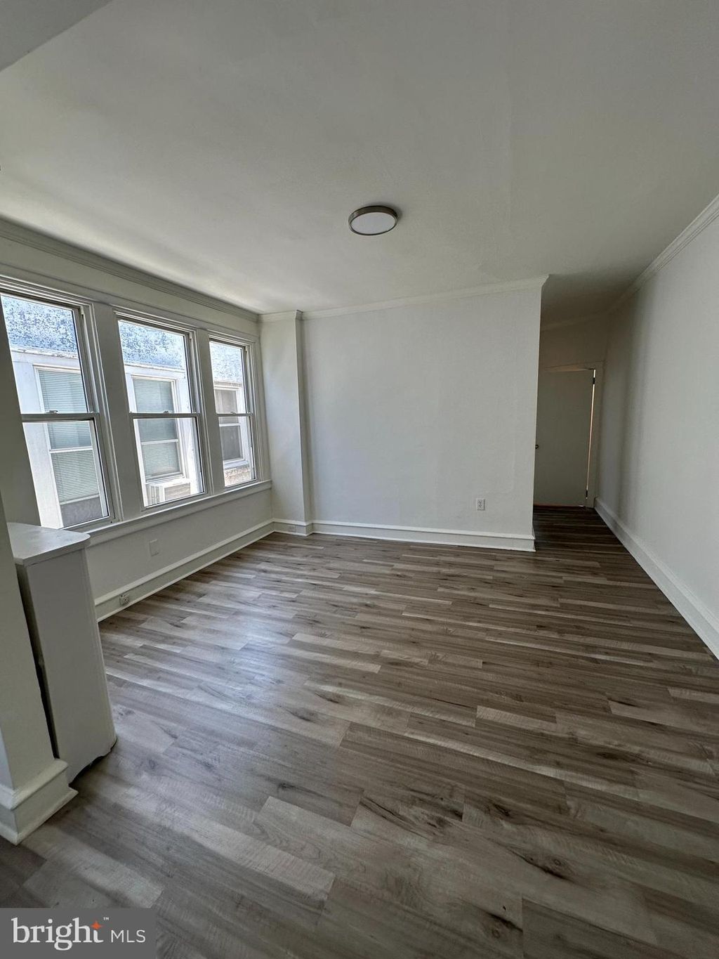 Photo of 7343 W Chester Pike, UPPER DARBY, PA 19082 (MLS # PADE2101642)