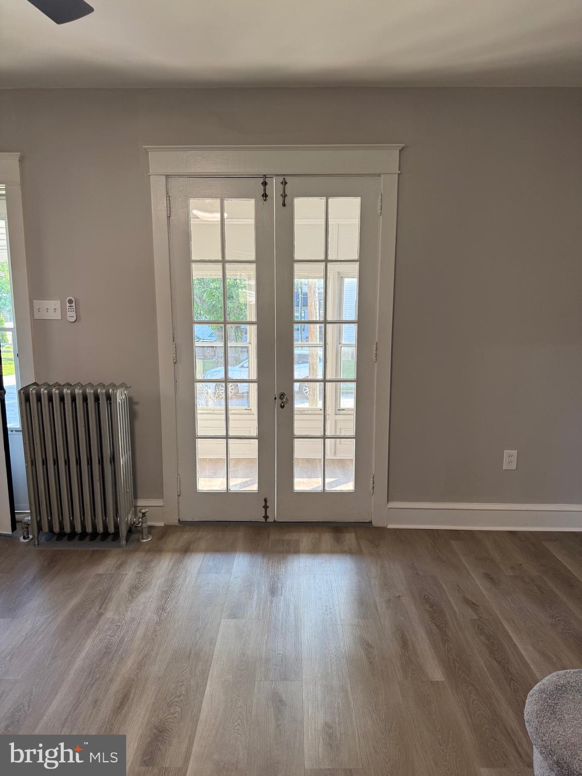 7 W COOKE AVENUE