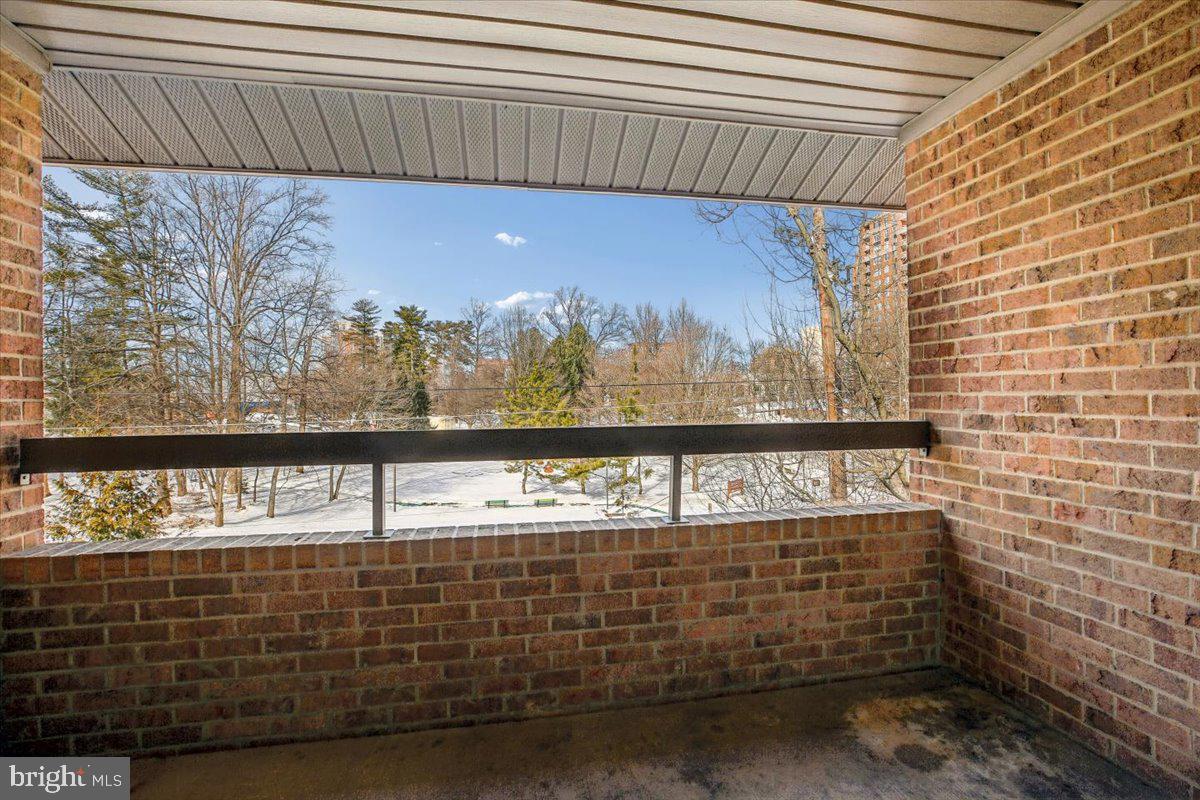 GEORGETOWN VILLAGE - Residential