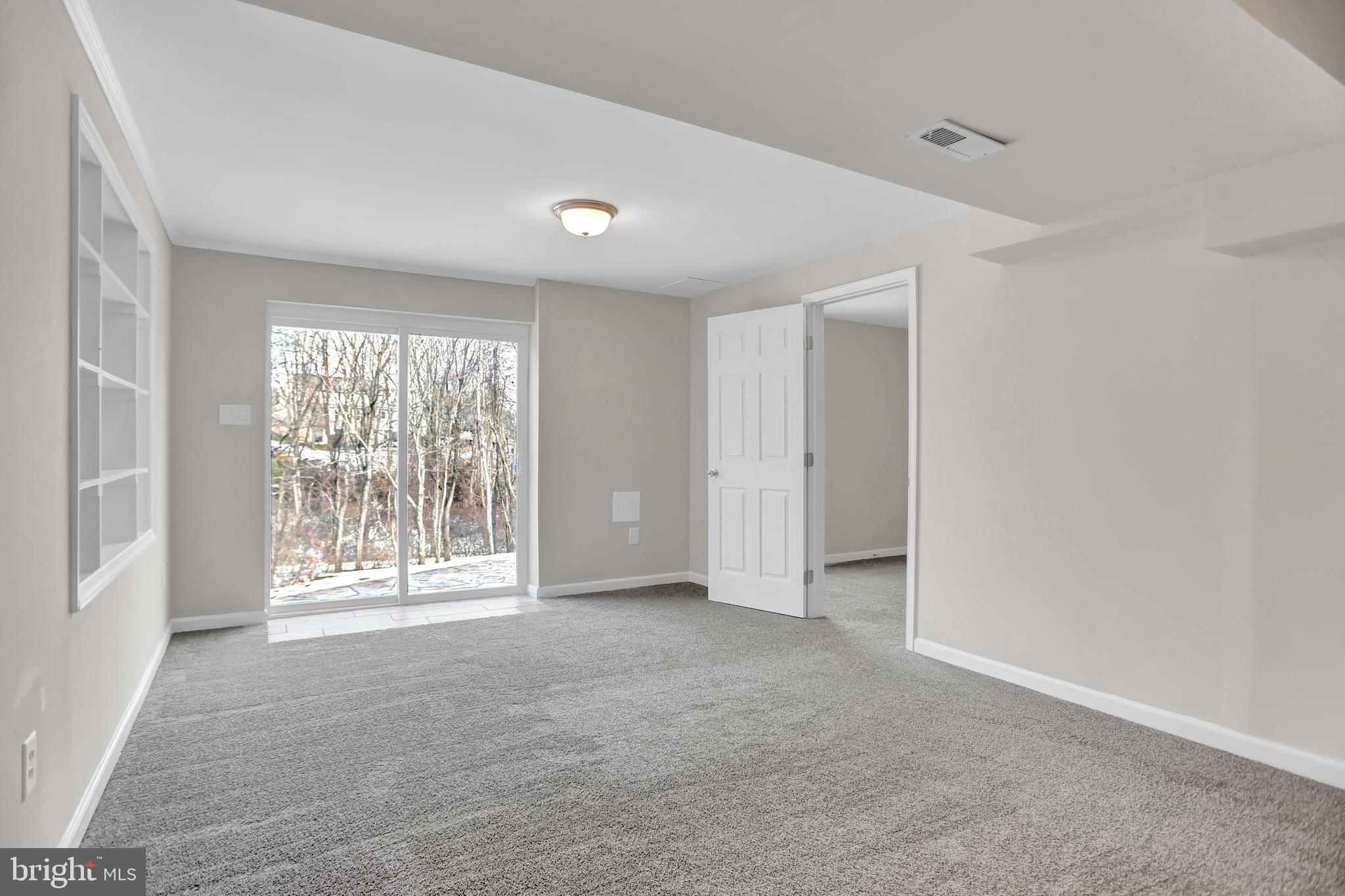 EDEN FARMS - Residential Lease