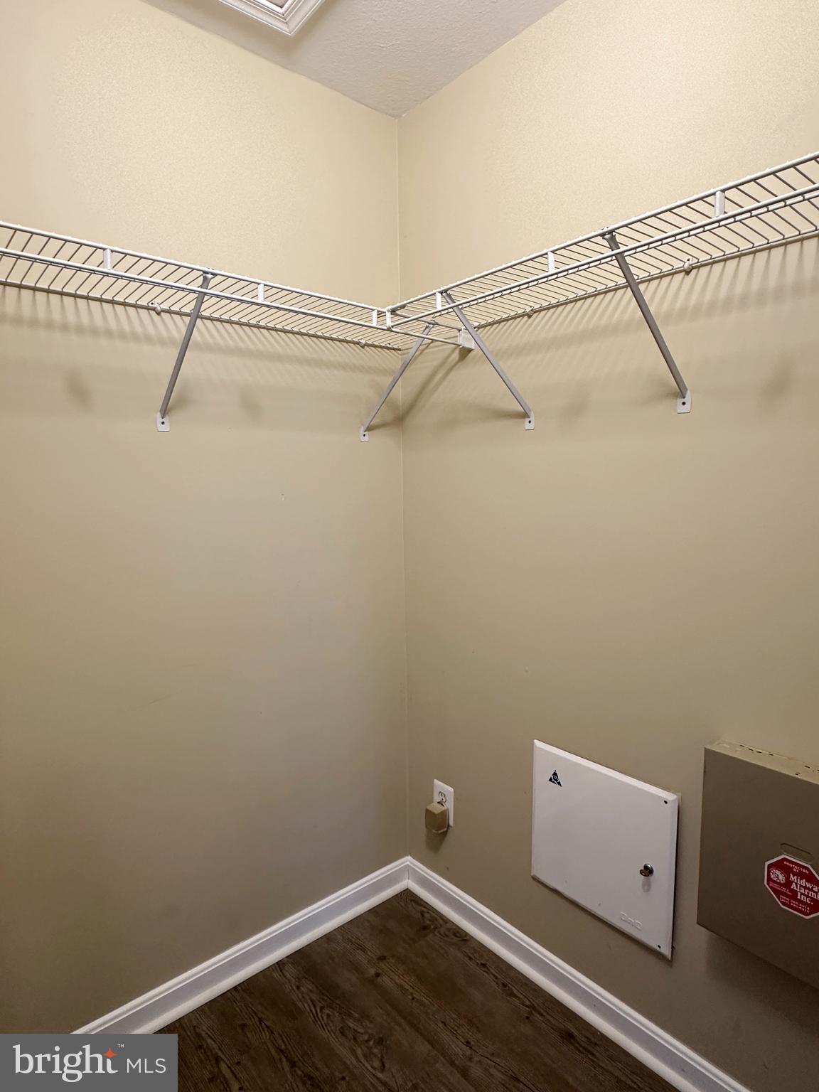 PARKSIDE AT ASHBURN - Residential Lease