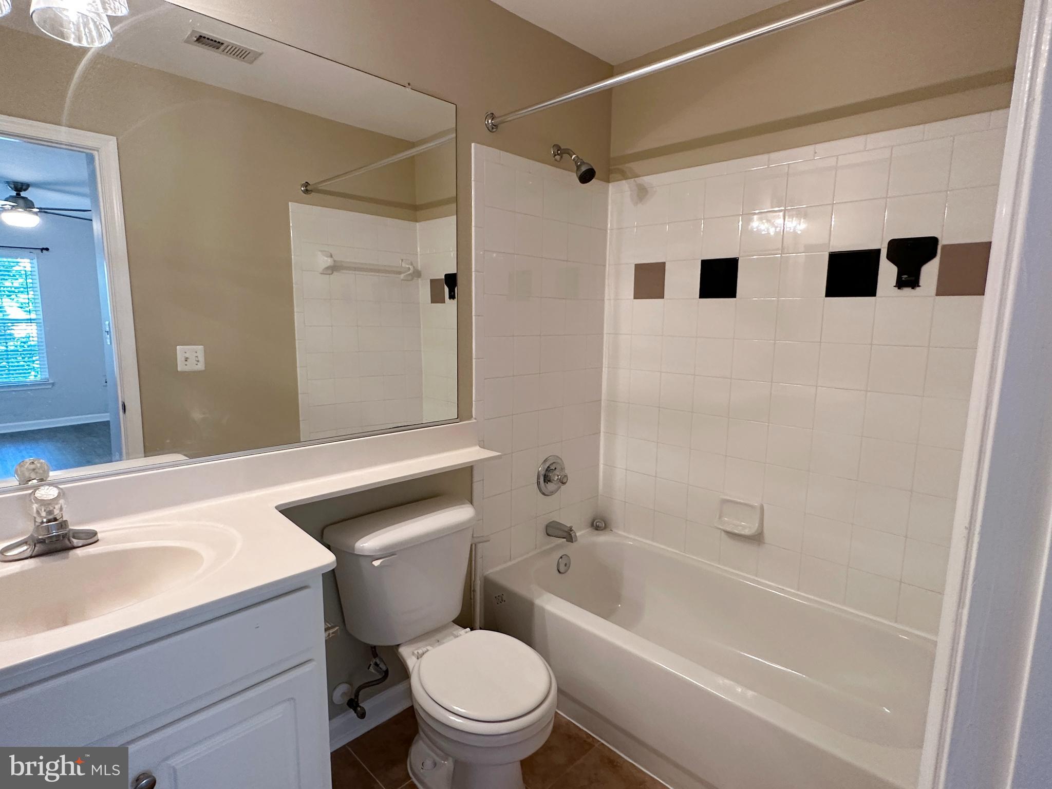 PARKSIDE AT ASHBURN - Residential Lease