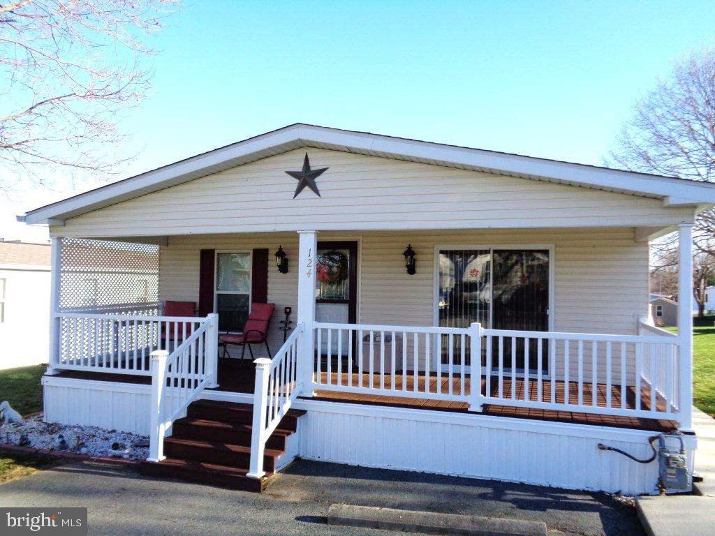 CRESTVIEW - Residential