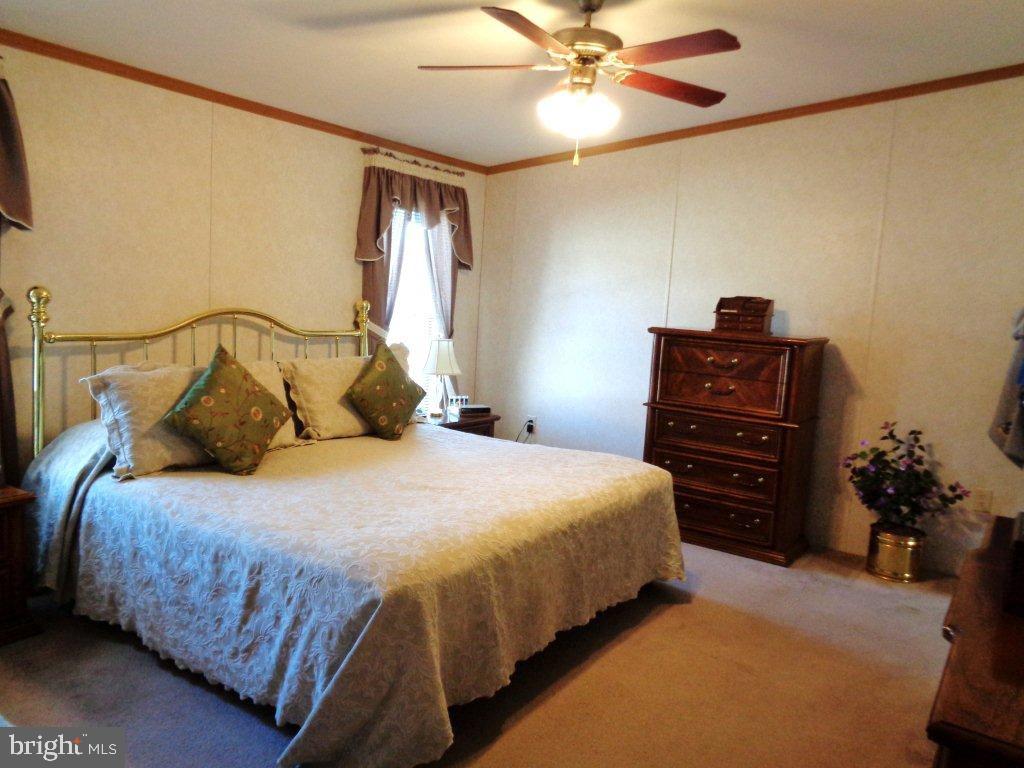 CRESTVIEW - Residential