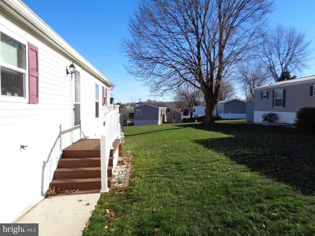 CRESTVIEW - Residential
