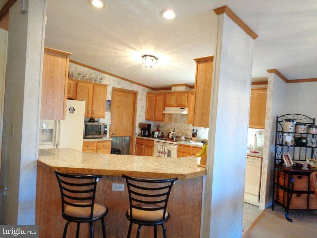 CRESTVIEW - Residential