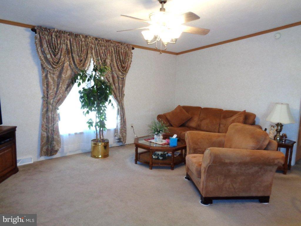CRESTVIEW - Residential