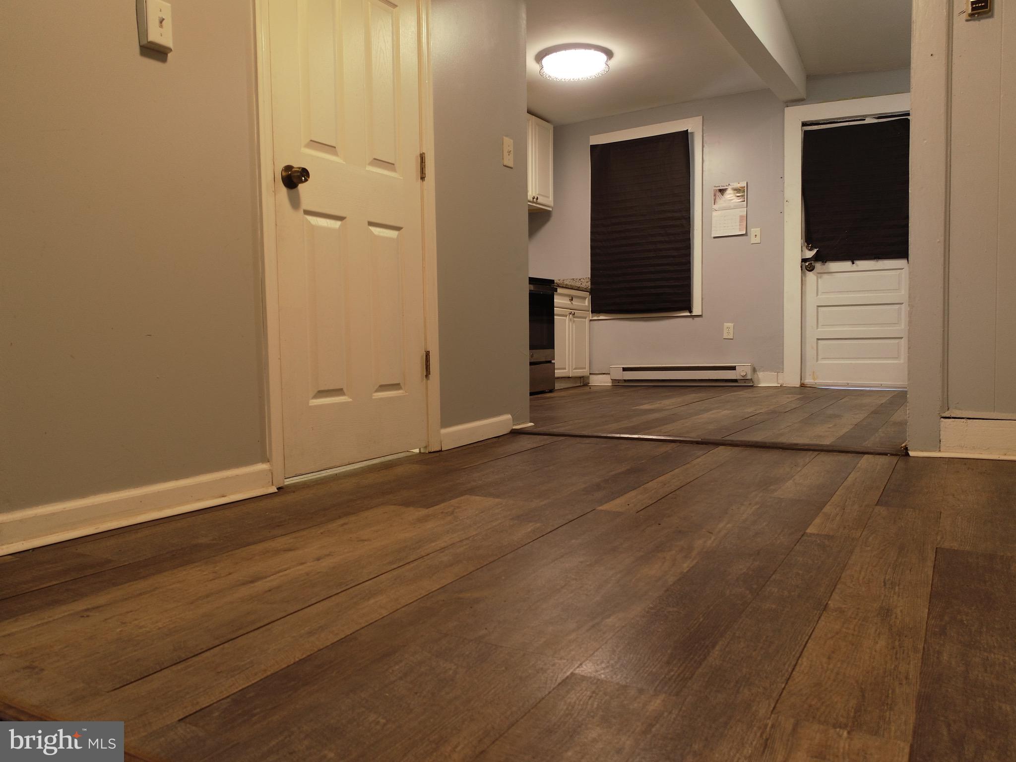 WEST HILLS - Residential