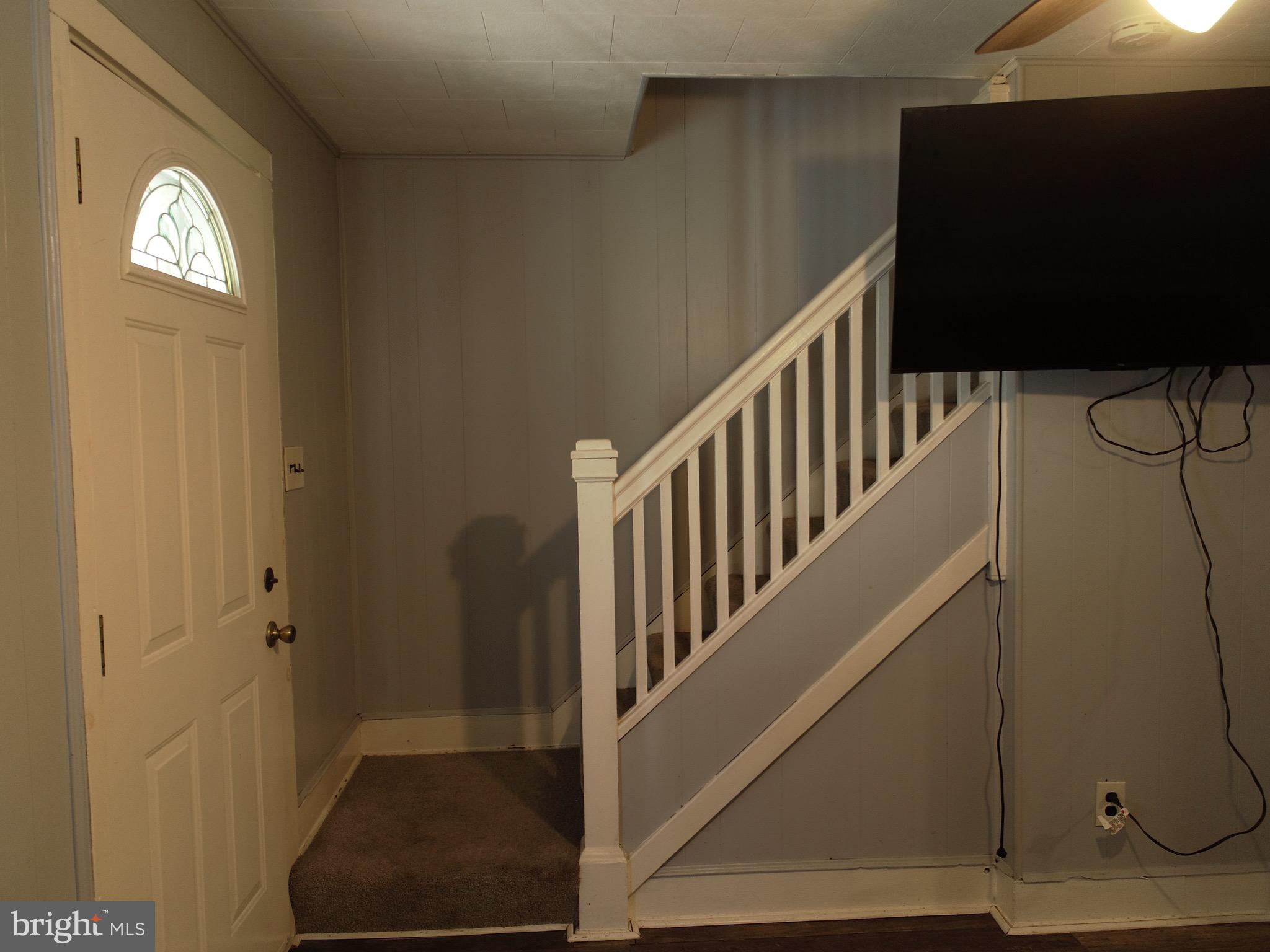 WEST HILLS - Residential