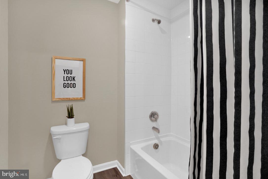 RED HILL - Residential