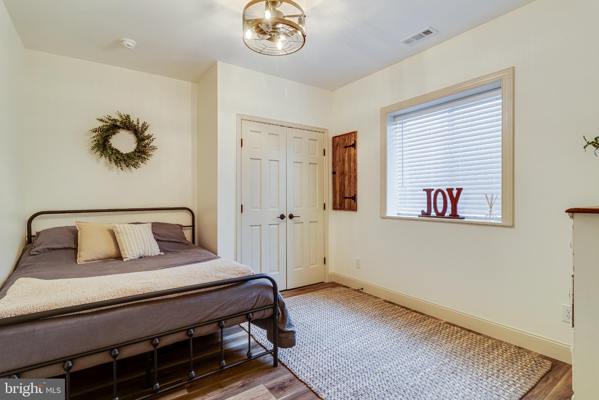 OAKWOOD ESTATES - Residential