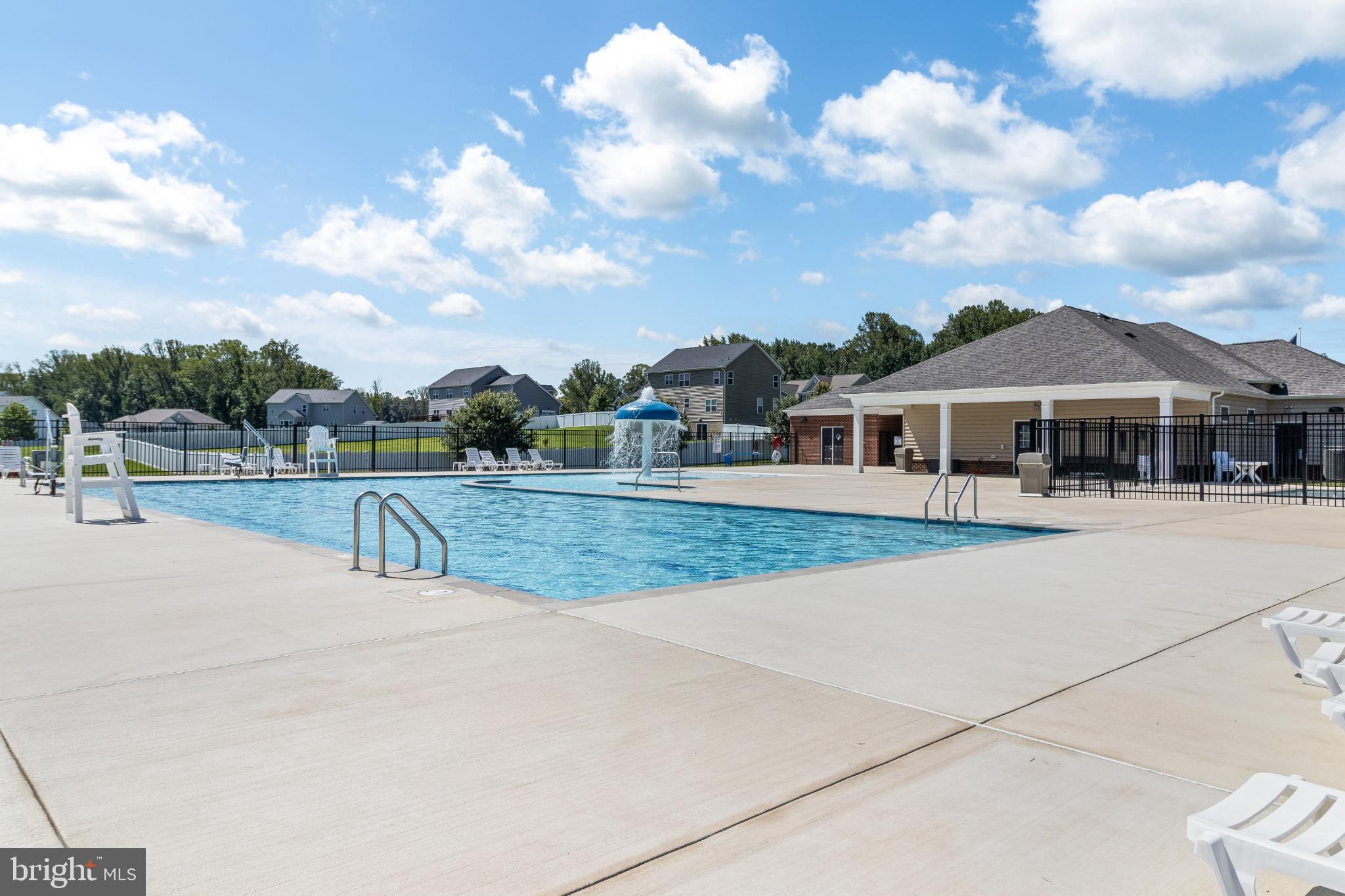 OAKWOOD ESTATES - Residential