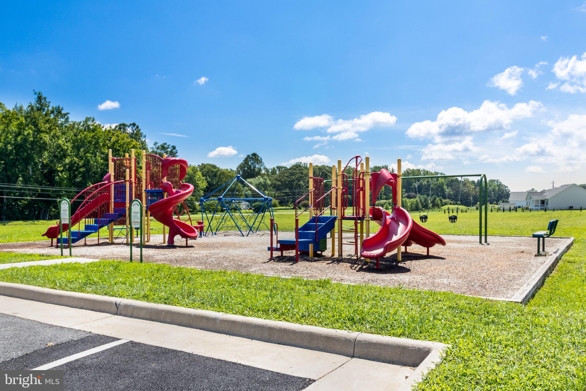 OAKWOOD ESTATES - Residential