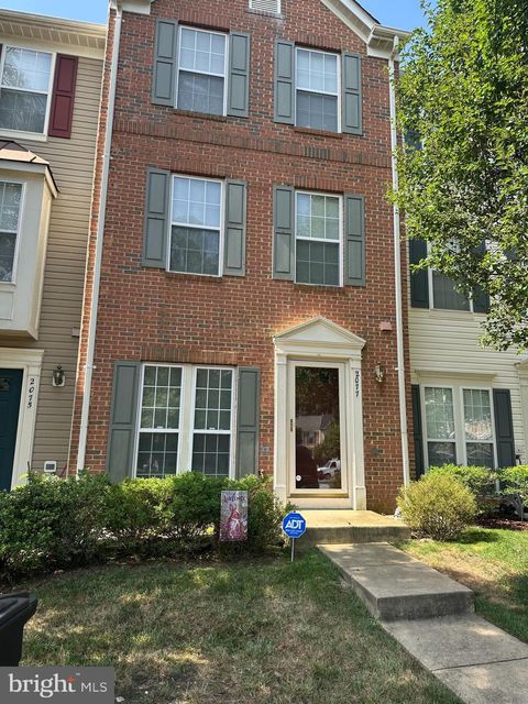 Townhouse For Rent - 2077 Stargrass Court<br/> WOODBRIDGE, VA 22192